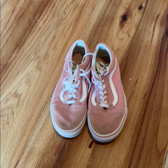 Vans - Picture 2 of 2